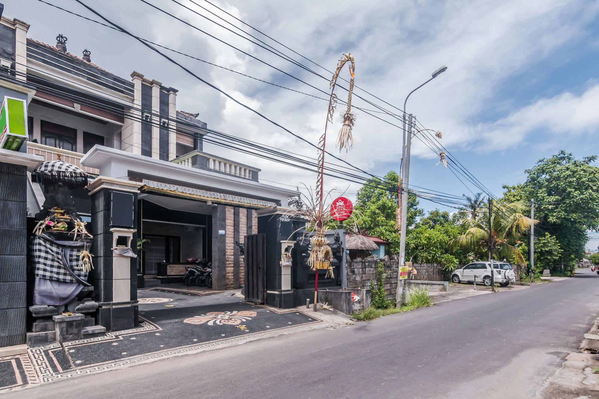 เดเนย์ส เฮาส์ Hotel จิมบาราน ภายนอก รูปภาพ